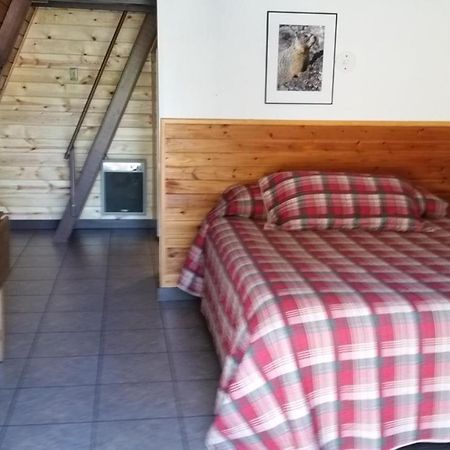 Aspen Inn Fort Klamath エクステリア 写真