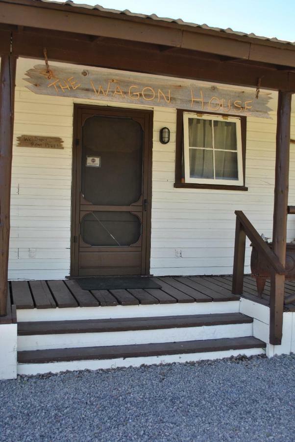 Aspen Inn Fort Klamath エクステリア 写真