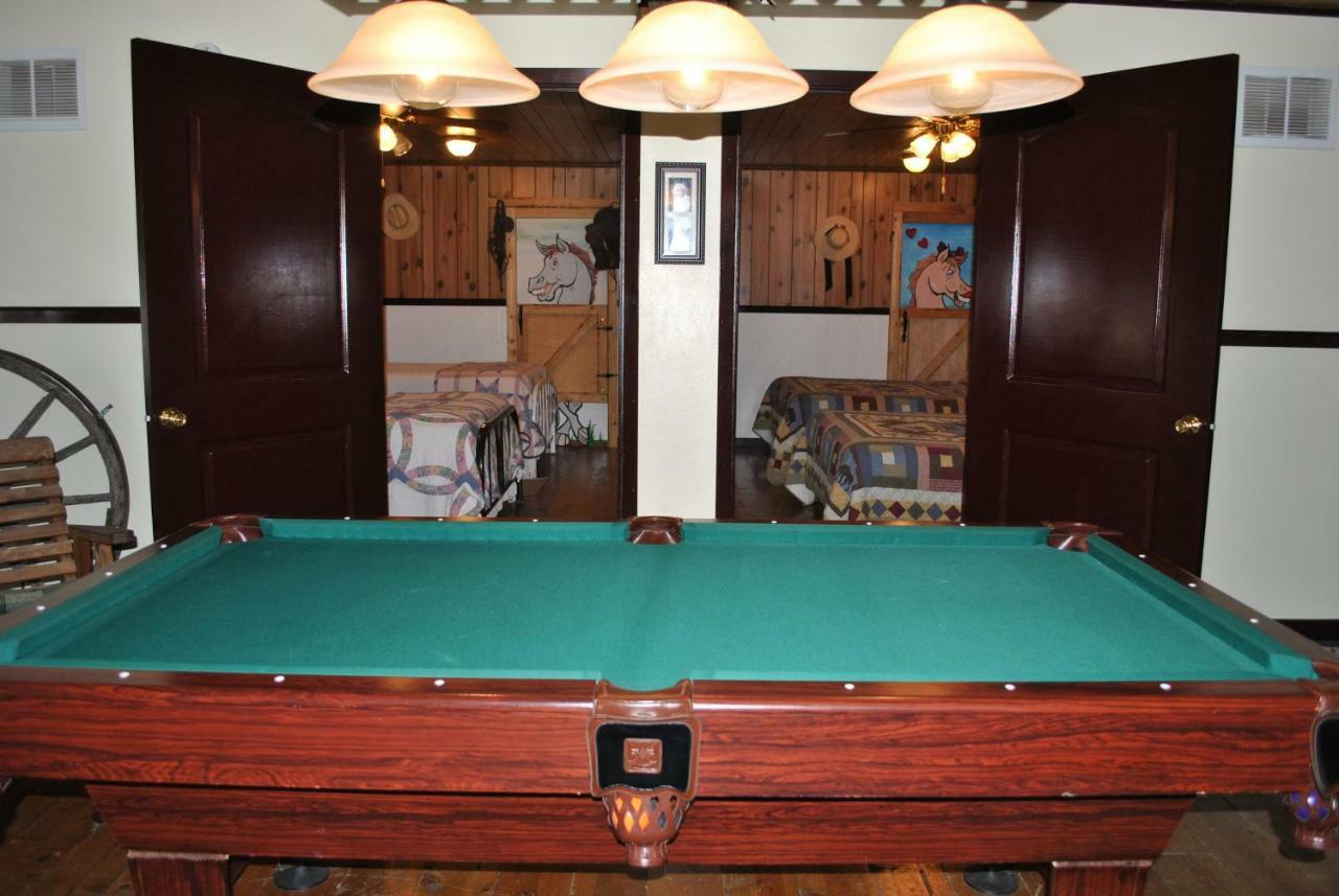 Aspen Inn Fort Klamath エクステリア 写真